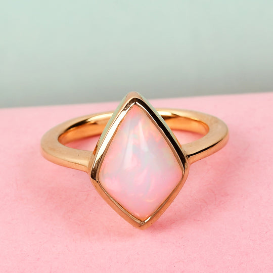 Natürlicher, äthiopischer Opal Solitär-Ring, 925 Silber Gelbgold Vermeil (Größe 16.00) ca. 2.03 ct