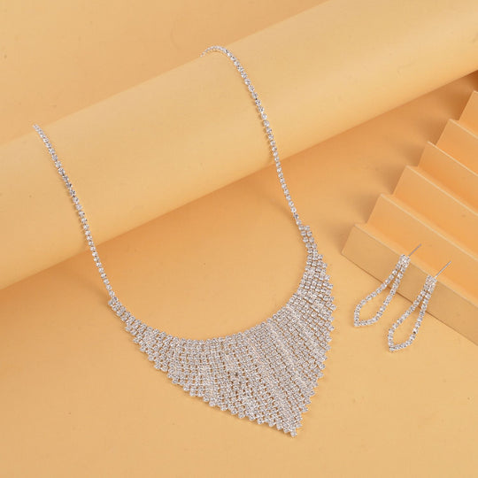 2er Set - Weißer Kristall Ohrringe und Halskette Schmuckset, silberfarben