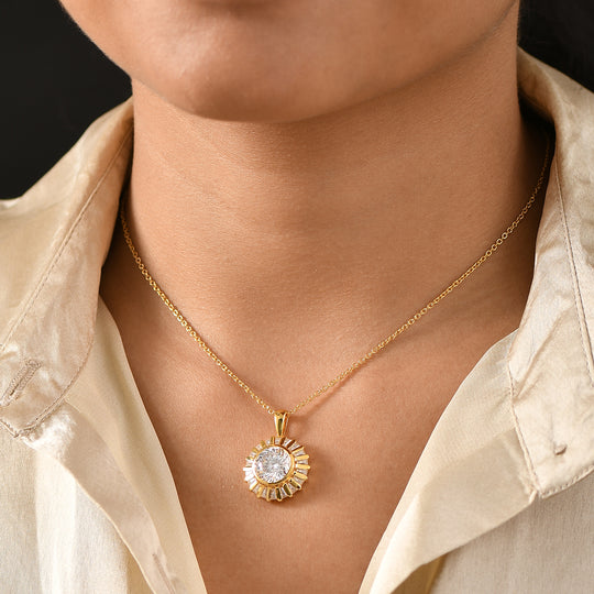 100 Facetten Moissanit Anhänger mit Kette ca. 50 cm, 925 Silber 750 Gelbgold Vermeil ca. 6.68 ct