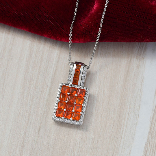D'joy AAA Feueropal Anhänger mit Kette (ca. 50cm), 925 Silber rhodiniert ca. 2.56 ct