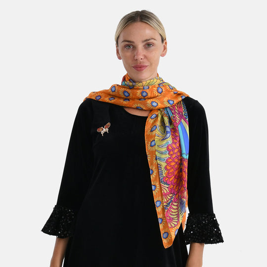 LA MAREY Signature - Seiden-Foulard aus 100% Maulbeerseide und Schmetterling-Seidenbrokat-Brosche, 110x110 cm, Safranorange
