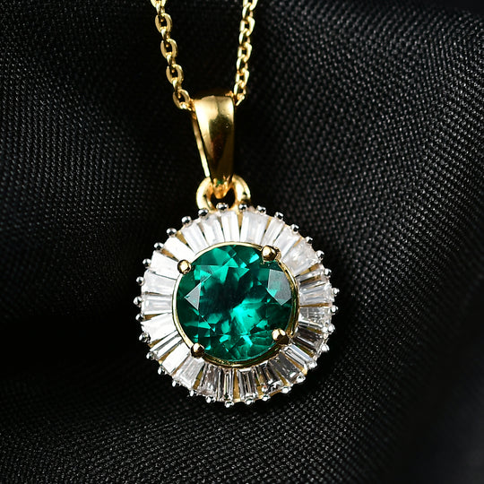 LUXURIANT - AAA Lab Grown Kolumbianischer Smaragd, Lab Grown Diamant Anhänger mit Kette, ca. 50 cm 925 Silber 750 Gelbgold Vermeil ca. 1.49 ct