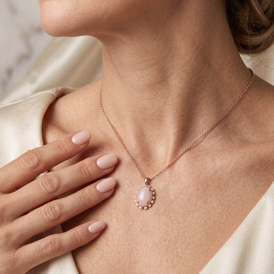 D'Joy AA Rosa Opal, Süßwasser Perle (3mm) Anhänger mit Kette, ca. 50 cm 925 Silber 750 Roségold Vermeil
