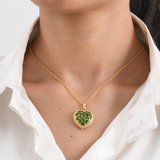 EverTrue Betroka blauer Apatit Herz Cluster Anhänger mit 50cm Edelstahl Kette, Bronze mit Gelbgold E-Beschichtung - 3,13 ct.