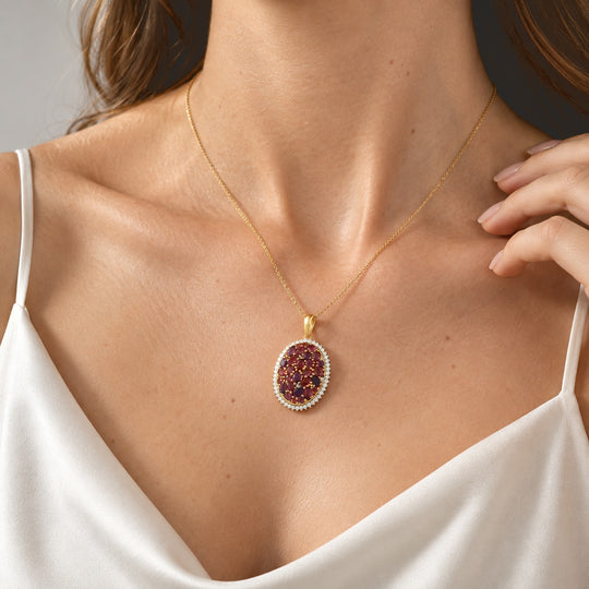 D'Joy AA Natürlicher Rhodolith Granat Anhänger mit Kette, ca. 50 cm 925 Silber 750 Gelbgold vermeil ca. 6.24 ct