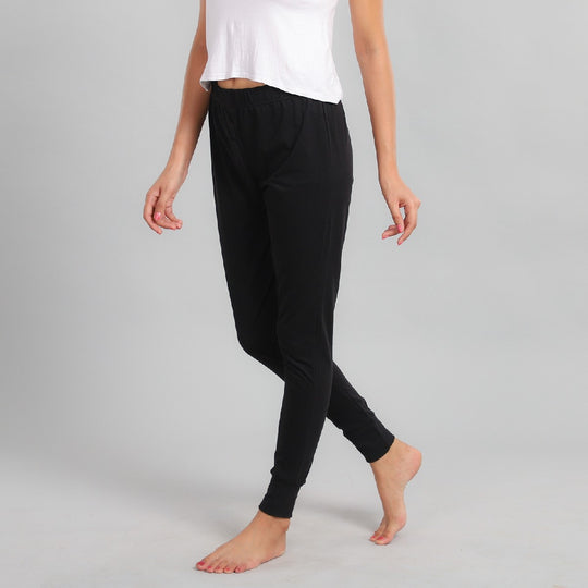 Elastische, eng anliegende Damenhose, Größe L, Grau