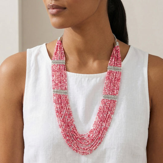 Trendige Saatperlen-Halskette in Rosa - Mehrlagiges, Gedrehtes Design mit Silberfarbenen Akzenten, 79 cm, Rosa