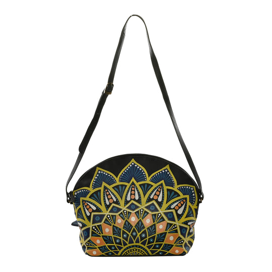 SUKRITI Handbemalte Crossbody Tasche aus echtem Leder, Größe: 30x10x28