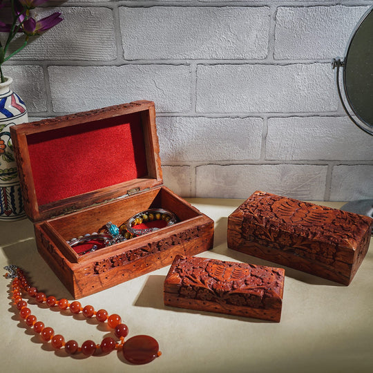 3er Set Handgeschnitzes Boxen aus Sheeshamholz mit Kaschmir und Schmetterling, 21x13 cm