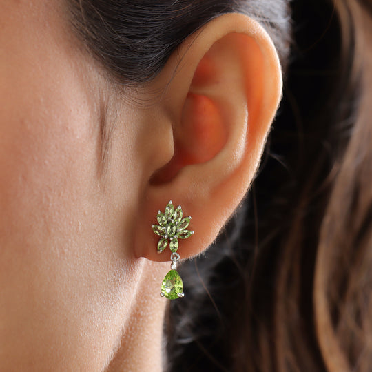 Natürliche Peridot-Ohrringe, 925 Silber platiniert ca. 3,08 ct