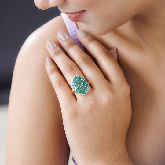 Kagem Sambischer Smaragd, weißer Zirkon Ring, 925 Silber vergoldet (Größe 20.00) ca. 3.06 ct