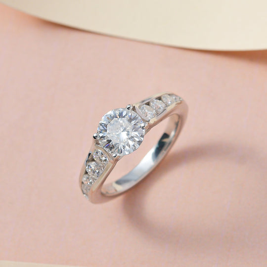 Moissanit Ring mit Schild Schliff, 925 Silber rhodiniert (Größe 20.00) ca. 1.92 ct