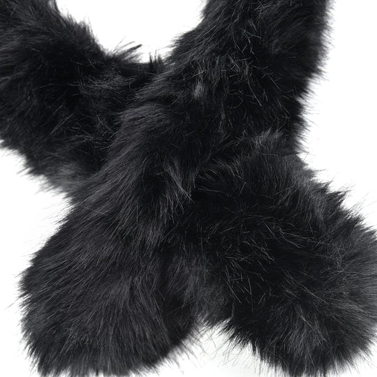 faux fux scarfMaterial: 100%PolyesterSize: 80 length * 7cm wideweight: 68 gcolor: black
