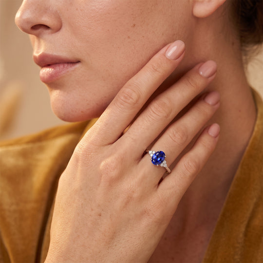 Rhapsody AAAA Tansanit, Weißer Diamant AGI zertifiziert Ring 950 Platin (Größe 17.00) (10-15 Werktage Lieferzeit) ca. 2.75 ct