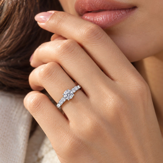 LUXURIANT IGI zertifizierter SI-GH Labor Diamant Ring in 585 Weißgold - 1 ct.