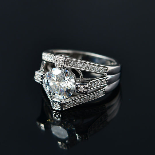 Moissanit Ring 925 Silber rhodiniert (Größe 18.00) ca. 2,27 ct