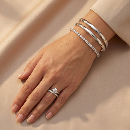 LUXURIANT SGL zertifiziertes VS-EF Labor Diamant Armband in 585 Weißgold, 19 cm - 5 ct.