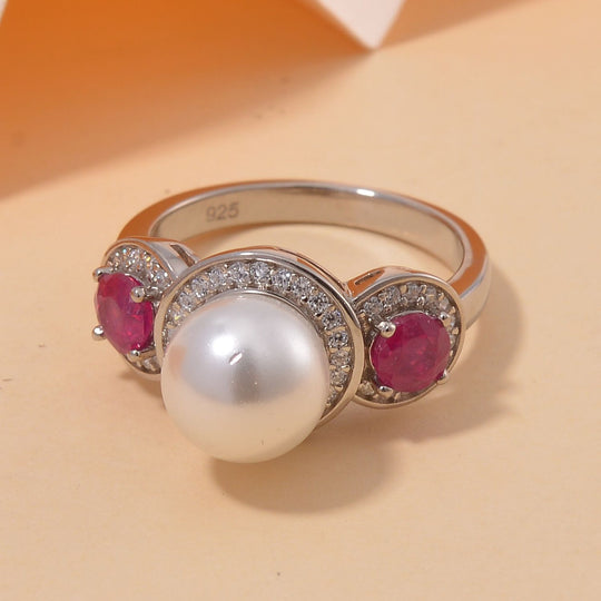 Weißer Muschelkernperle, afrikanischer Rubin und Zirkon Ring, 925 Silber platiniert