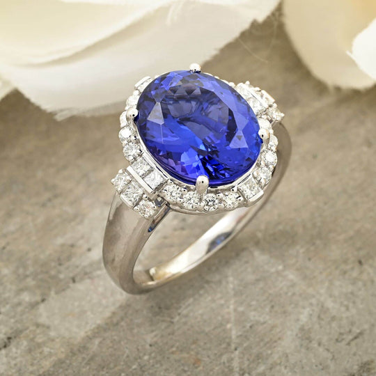 Rhapsody AAAA Tansanit, Weißer Diamant VS-EF Ring, AGI zertifiziert und geprüft, 950 Platin (Größe 16.50) ca. 7.25 ct