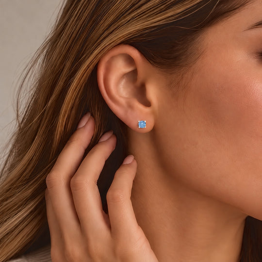 LUXURIANT 0,50 ct. SI blaue Labor Diamant Ohrringe, 925 Silber platiniert