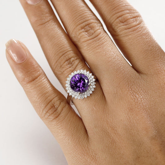 AAA Lab Grown Lila Saphir, Lab Grown Diamant AGI zertifiziert Ring 417 Gold (Größe 18.00) ca. 4.48 ct