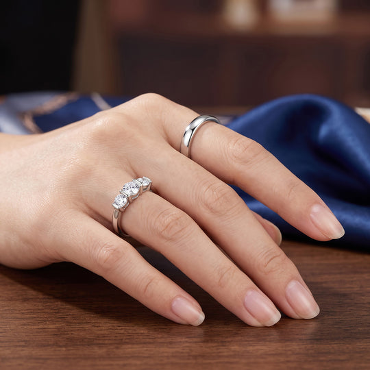 LUXURIANT SGL zertifizierter VS-GH Labor Diamant Trilogie Ring, 925 Silber Gelbgold Vermeil - 1 ct.