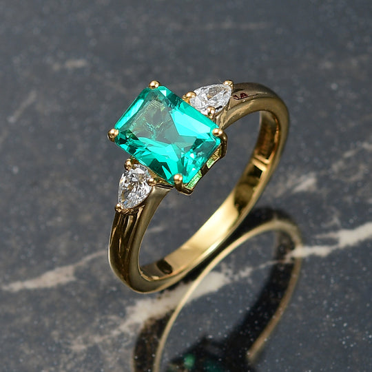 LUXURIANT DIAMOND - Lab Grown Kolumbianischer Smaragd, Lab Grown Diamant Ring 925 Silber 750 Gelbgold Vermeil (Größe 19.00) ca. 1.69 ct