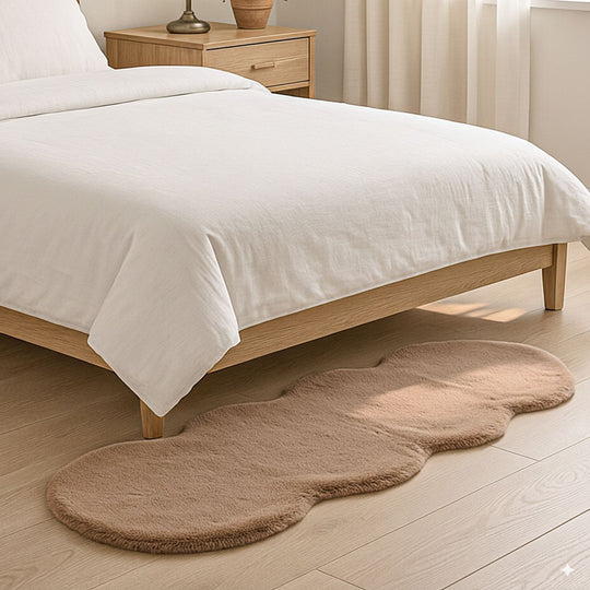 LIVMORE - Weicher Langflor Teppich in Wolkenform mit Schaumstoffunterlage, 60x180 cm, Grau
