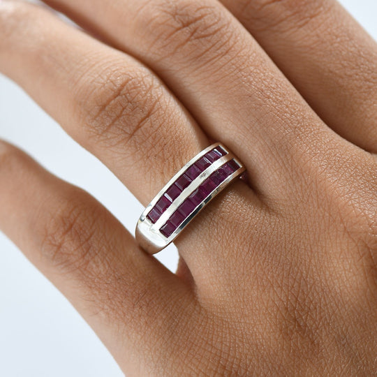 AA Burmesischer Rubin Ring 925 Silber rhodiniert (Größe 18.00) ca. 2,03 ct