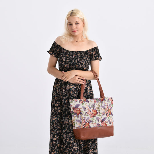 Schultertasche mit Blumenprint, ca. 35.5 x 12 x 36 cm, Mehrfarbig