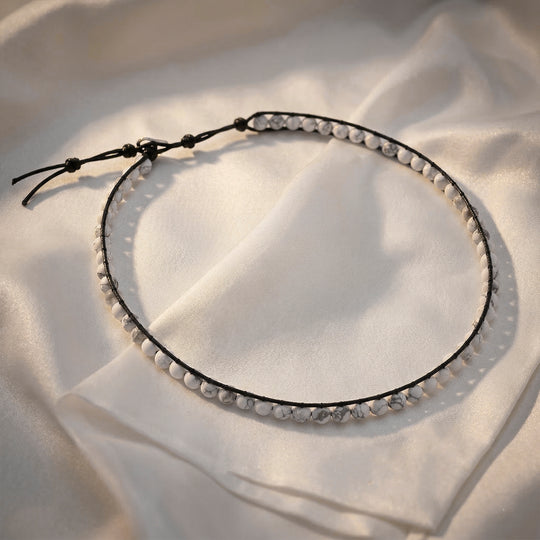 Weiße Howlit Halskette, flexibel (ca. 42 cm), ca. 80.00 ct