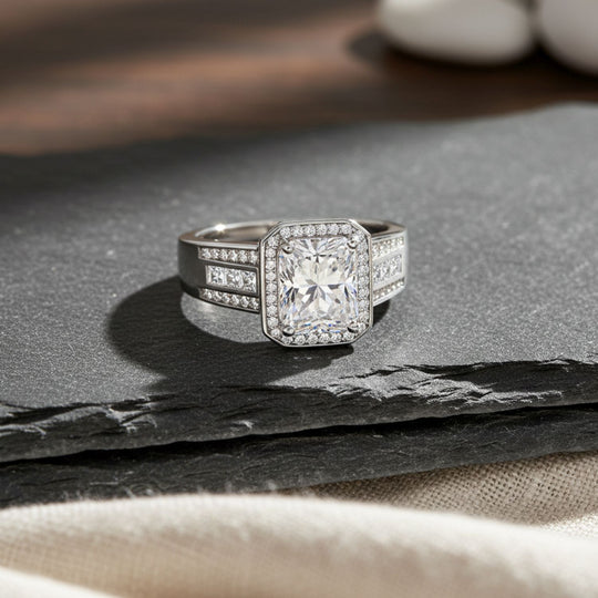 ALLE ERSTEMAL RADIANTA GRA zertifiziert RADIANT-SCHLIFF Moissanit (D-VVS) Ring 925 Silber rhodiniert (Größe 16.00) ca. 3.00 ct