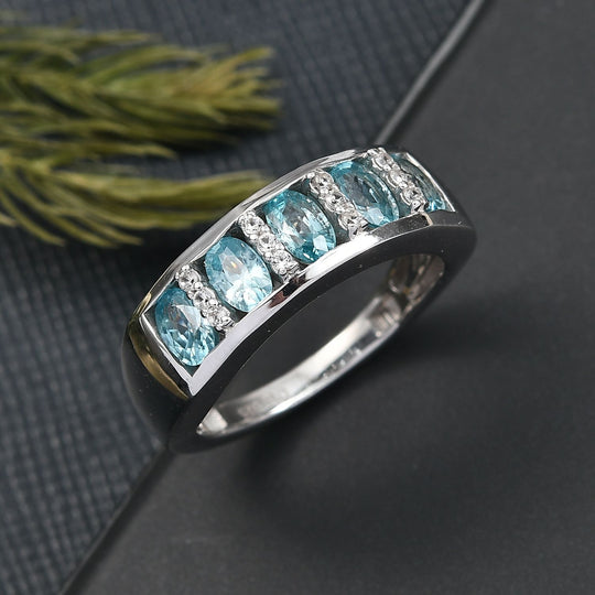D'Joy AA Blauer Zirkon, Weißer Zirkon Ring 925 Silber rhodiniert (Größe 20.00) ca. 2,06 ct