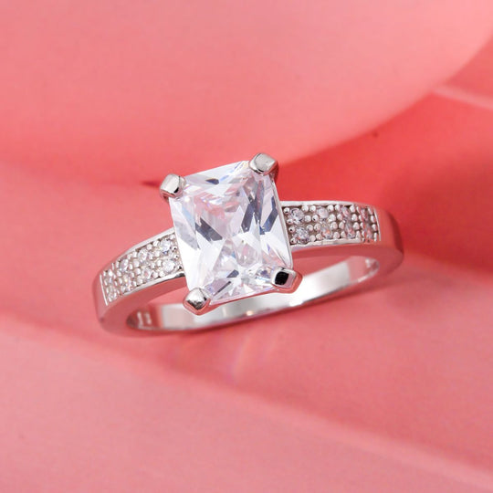 Lustro Stella Weißer Saphir-Farbener Zirkonia Ring 925 Silber rhodiniert (Größe 19.00)