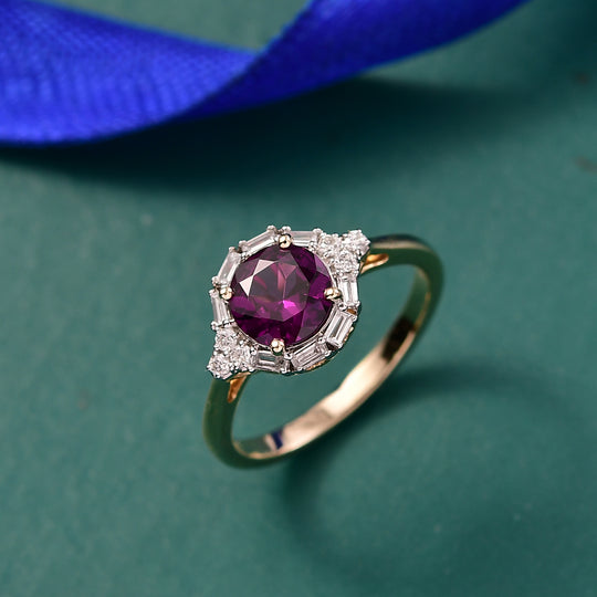 LUXURIANT (10-16 Werktage Lieferzeit) 1,54 ct. AAA Radiant Ember Granat und Labor Diamant Ring in 417 Gold