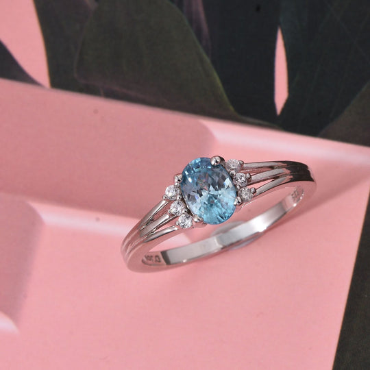 D'Joy AA Blauer Zirkon, Weißer Zirkon Ring 925 Silber rhodiniert (Größe 20.00) ca. 1,38 ct