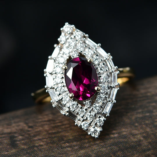 LUXURIANT (10-16 Werktage Lieferzeit) 2,09 ct. AAA Radiant Ember Granat und Labor Diamant Ring in 417 Gold