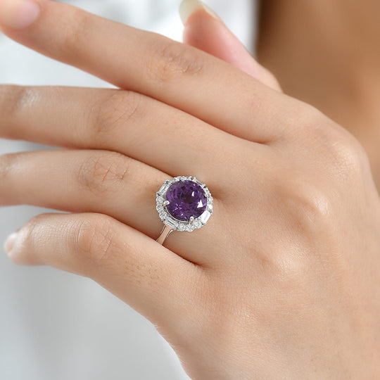 Luxuriant - AAA Lab Grown Farbwechsel-Saphir, Lab Grown Diamant AGI zertifiziert Ring 417 Gold (Größe 19.00) ca. 5.05 ct