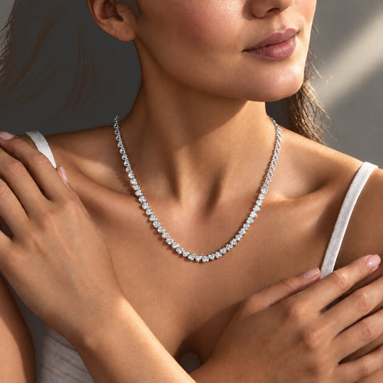 LUXURIANT 3 ct. SGL zertifizierte SI-GH Labor Diamant 45cm Halskette, 925 Silber rhodiniert