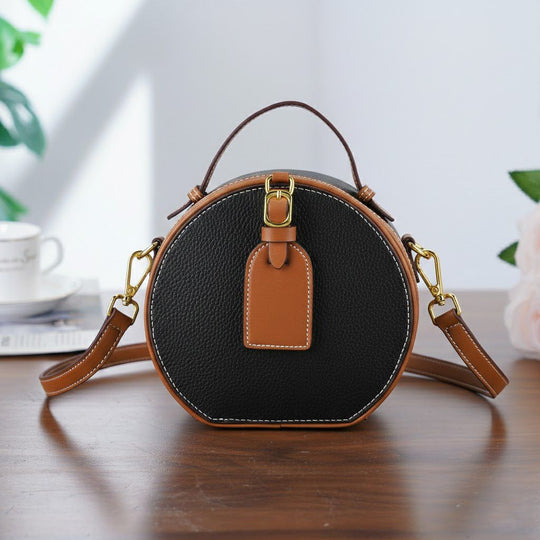 Echtleder Crossbody Tasche klassisches Design 11 x 8 x 16 cm weiß tan