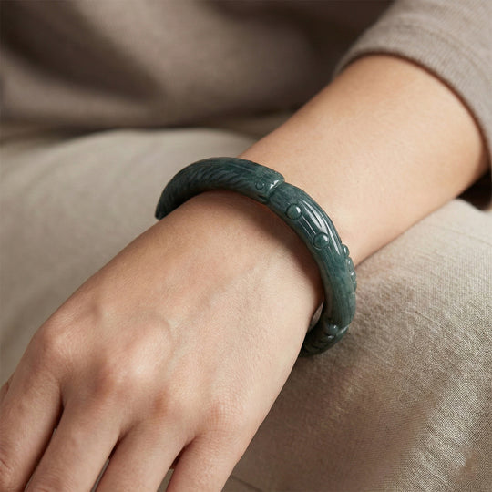 Jadeit Armreif 20 cm ca. 330,00 ct.
