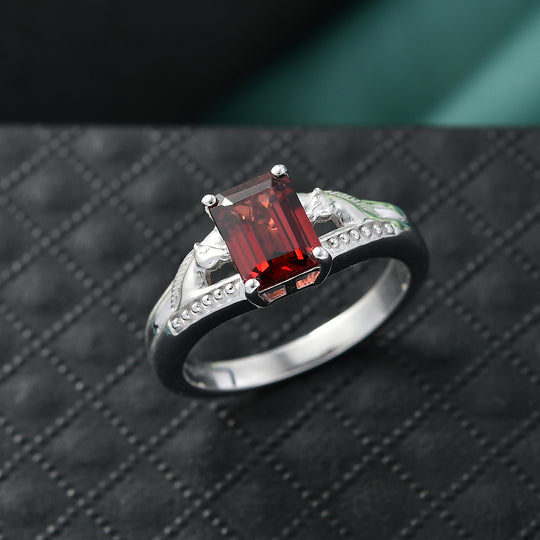 EVER TRUE Roter Granat Ring Nickelfreies Messing (Größe 18.00) ca. 1,90 ct