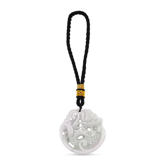 Natürlicher burmesischer Jadeit Typ A Hängedekoration mit Fisch- und Lotusrelief, 5mm - 241,50 ct.