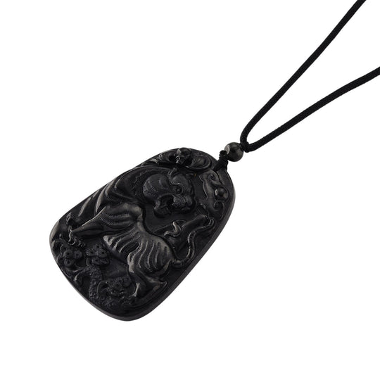 Majestätischer Wächter - Schwarzer Jadeit- Tiger, Halskette Flexibles cm ca. 110.00 ct