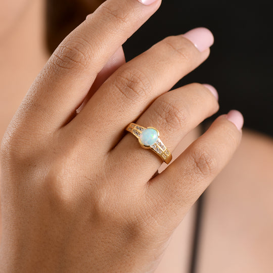 D'Joy AA Natürlicher, äthiopischer Welo Opal, Weißer Zirkon Ring 925 Silber 750 Vergoldet (Größe 17.00) ca. 1,21 ct
