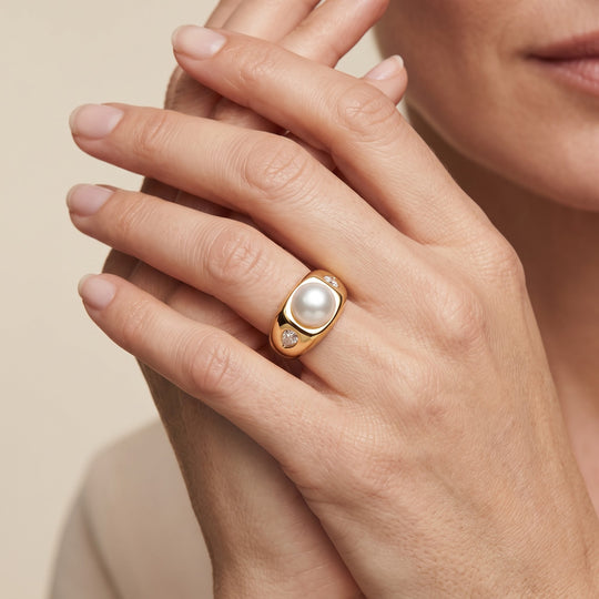 Weiße Muschelkernperle (10-10.5 mm), Weißer Zirkonia Ring Nickelfreies Messing Vergoldet (Größe 19.00)