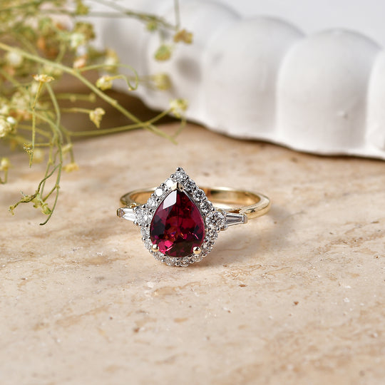 LUXURIANT (10-16 Werktage Lieferzeit) 2,43 ct. AAA Farbwechsel Granat und Labor Diamant Ring in 417 Gold