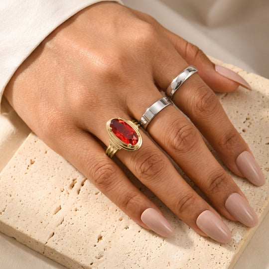 EverTrue Rubin Feuer Triplett Quarz Ring, 950 Kupfer mit Gelbgold E-Beschichtung - 4,94 ct.