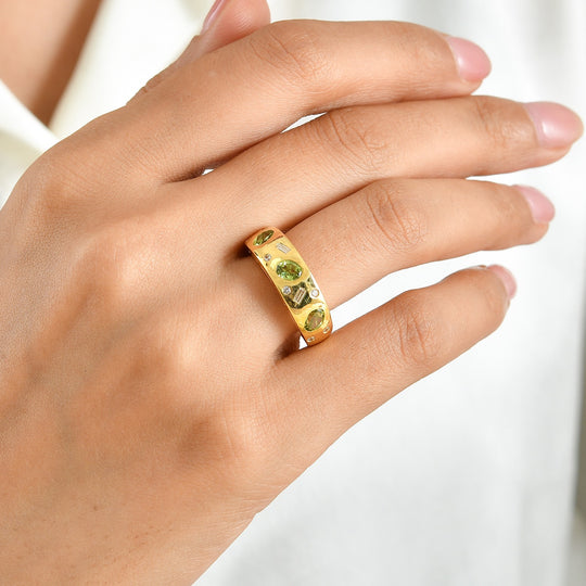 EverTrue Peridot Arizona und Moissanit Ring, Bronze mit Gelbgold E-Beschichtung - 1,46 ct.