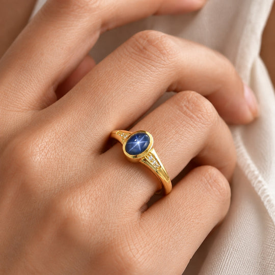 EVER TRUE Stern blauer Saphir (Diffundierter), Weißer Zirkon Ring Reine Bronze (Größe 19.00) ca. 2.26 ct